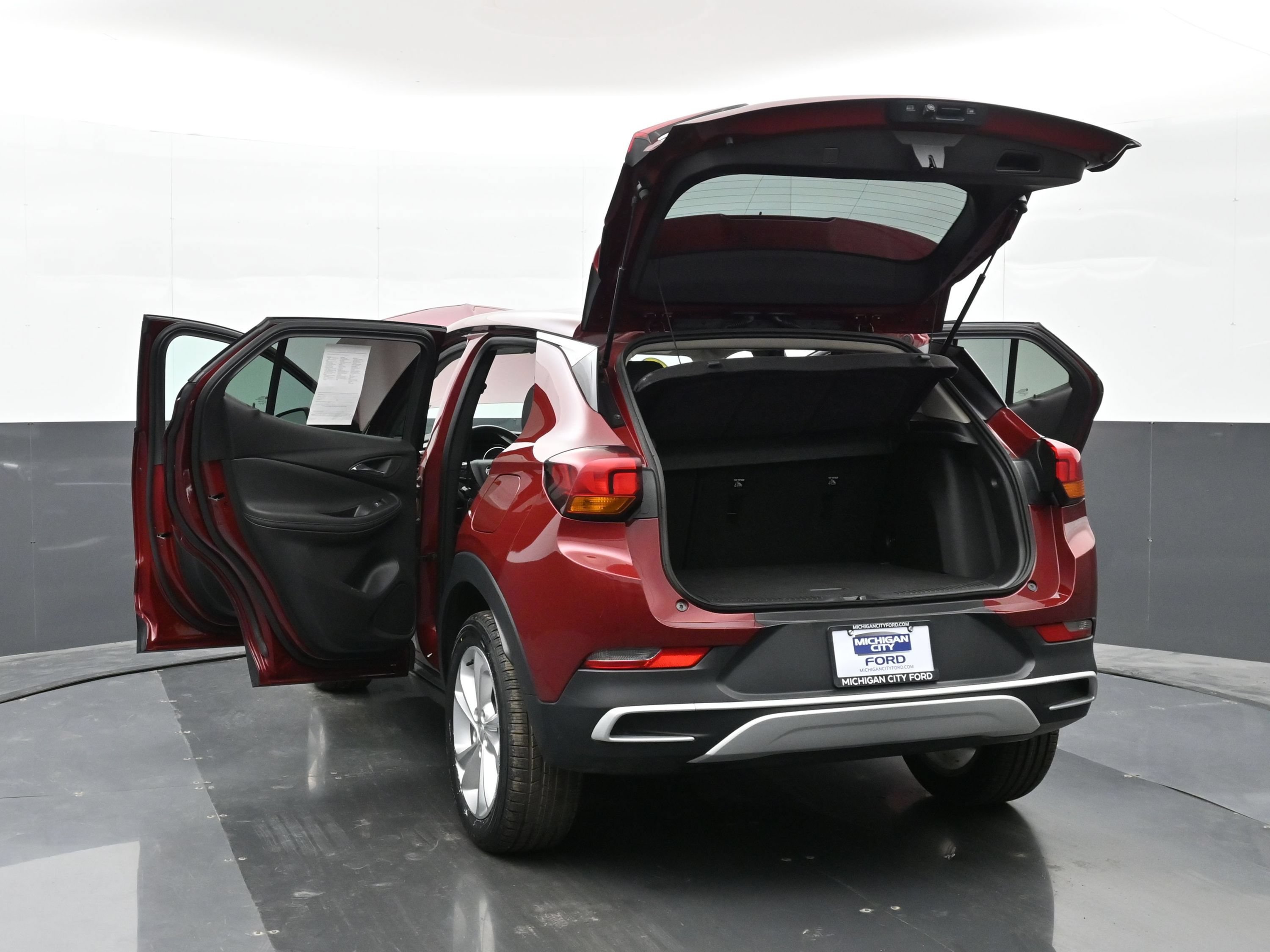 Used 2023 Buick Encore GX Preferred FWD image 34