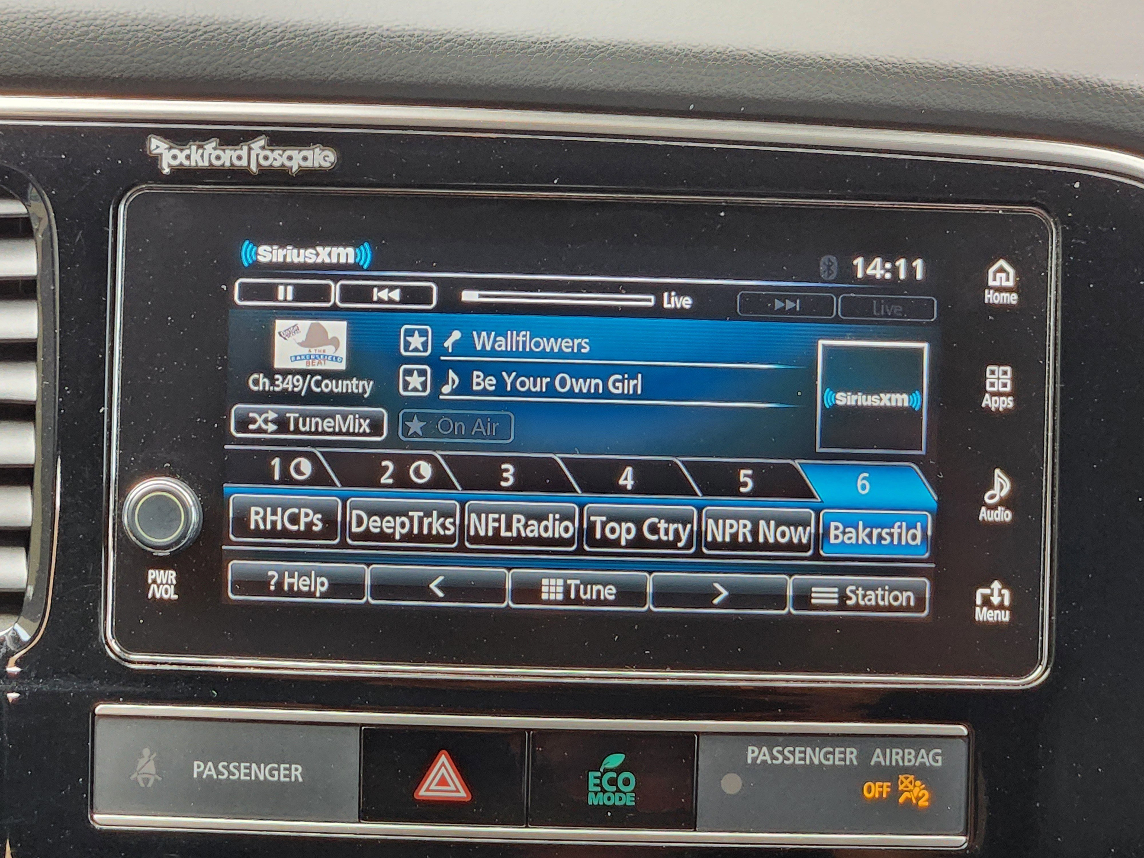 Used 2019 Mitsubishi Outlander 4WD Plug-In Hybrid image 33