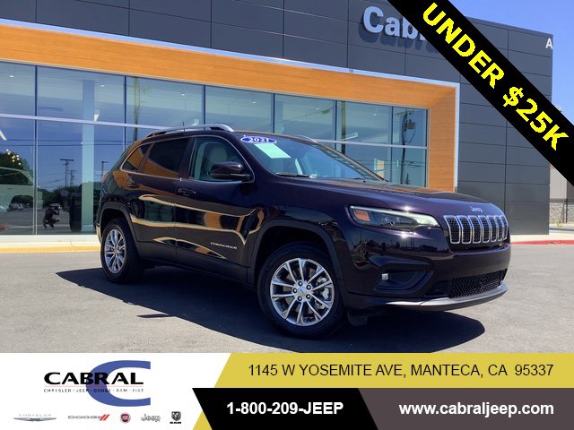 Used 2021 Jeep Cherokee Latitude Lux w/ Trailer Tow Group image 1
