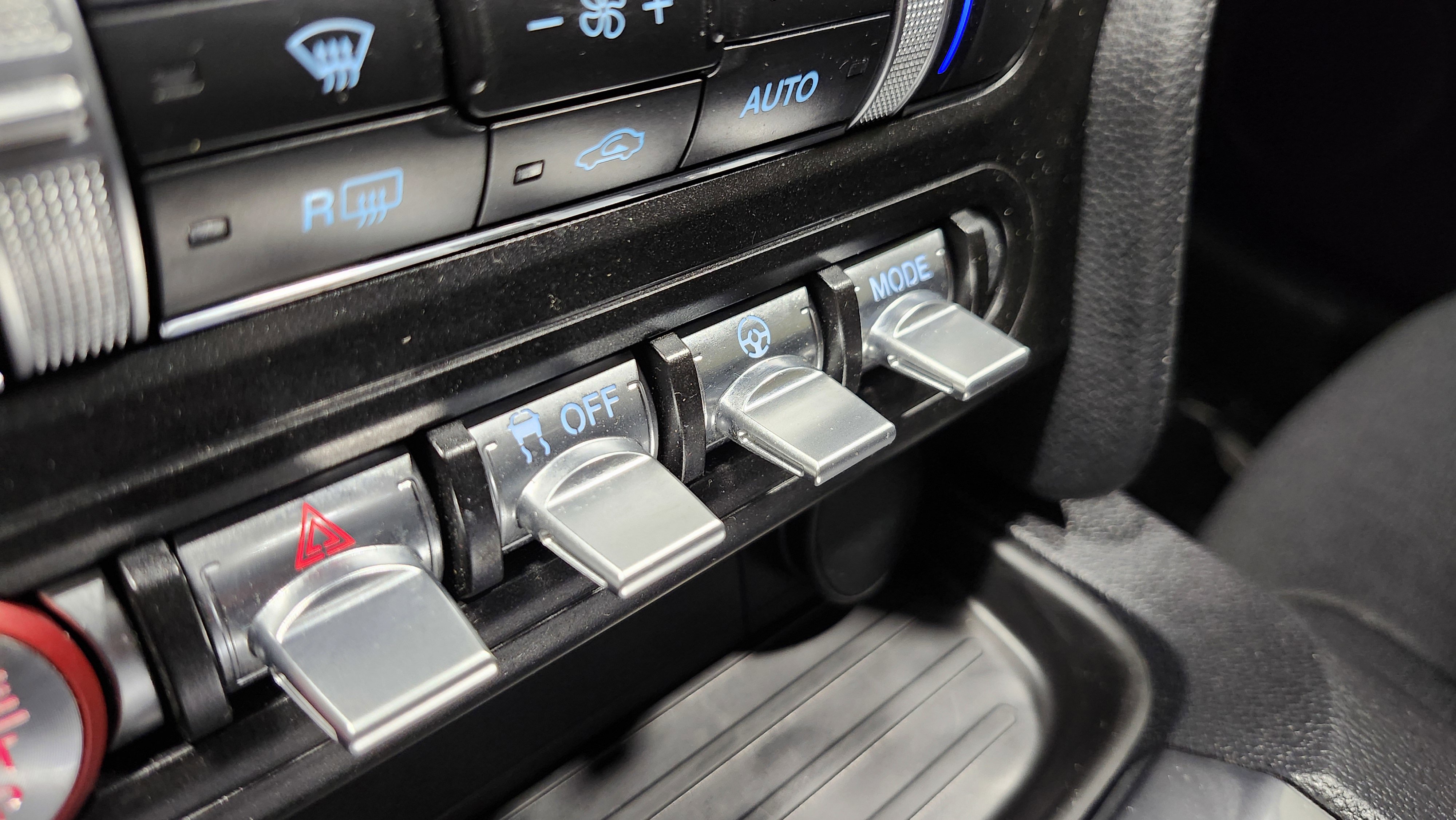 Used 2022 Ford Mustang EcoBoost w/ Equipment Group 101A image 8