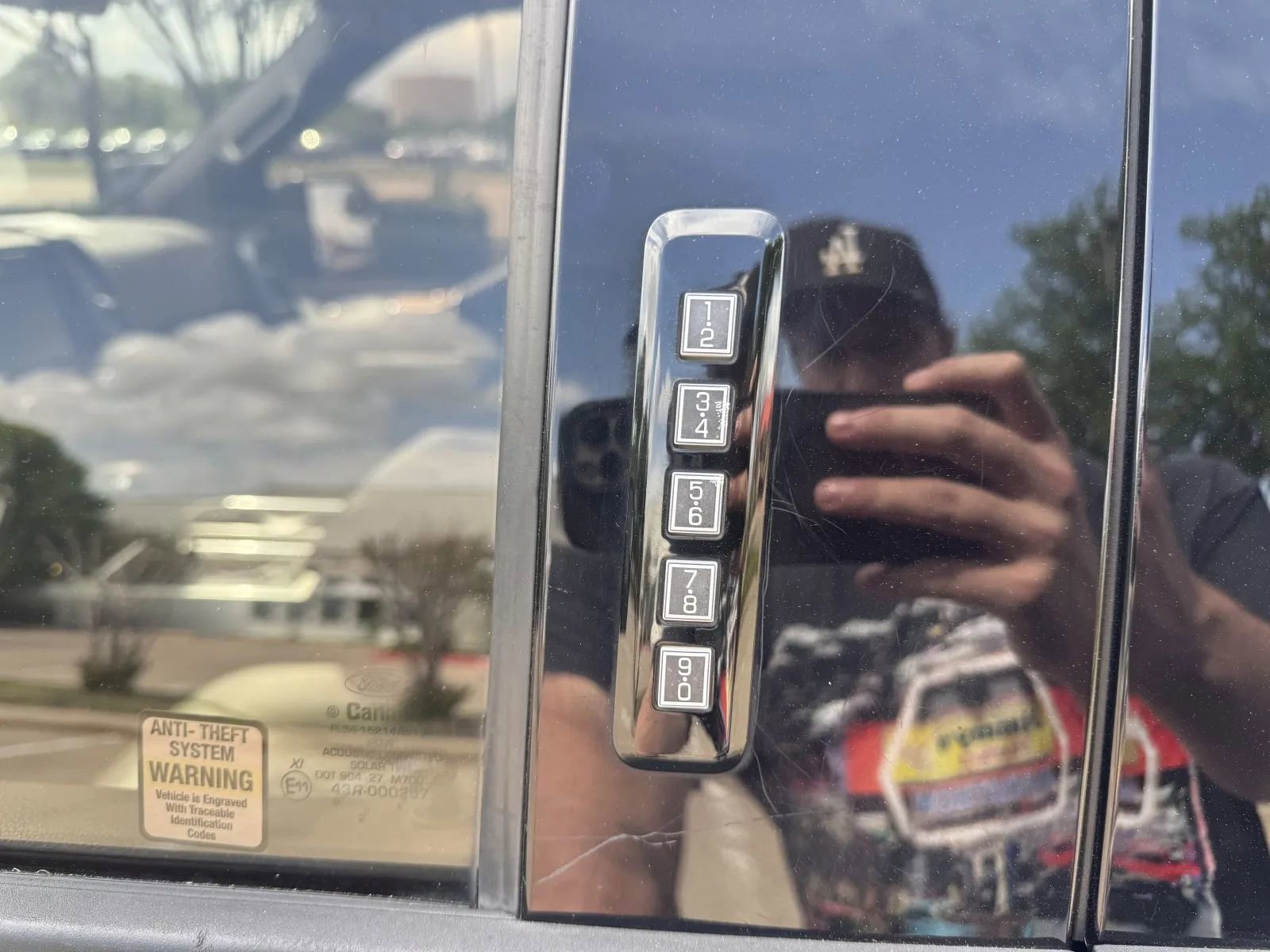 Used 2015 Ford F150 King Ranch w/ Equipment Group 601A Luxury AWD/4WD image 11