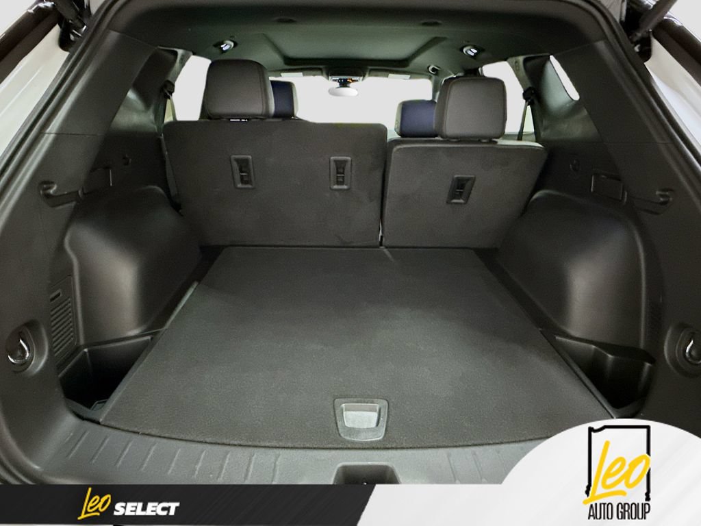 Used 2022 Chevrolet Blazer RS FWD image 30