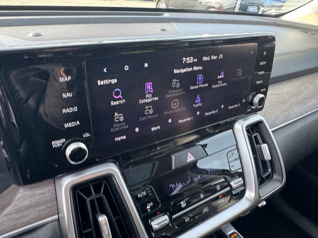 Used 2023 Kia Sorento X-Line EX image 26