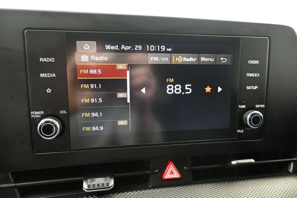 Certified 2024 Kia Sportage LX AWD/4WD image 17