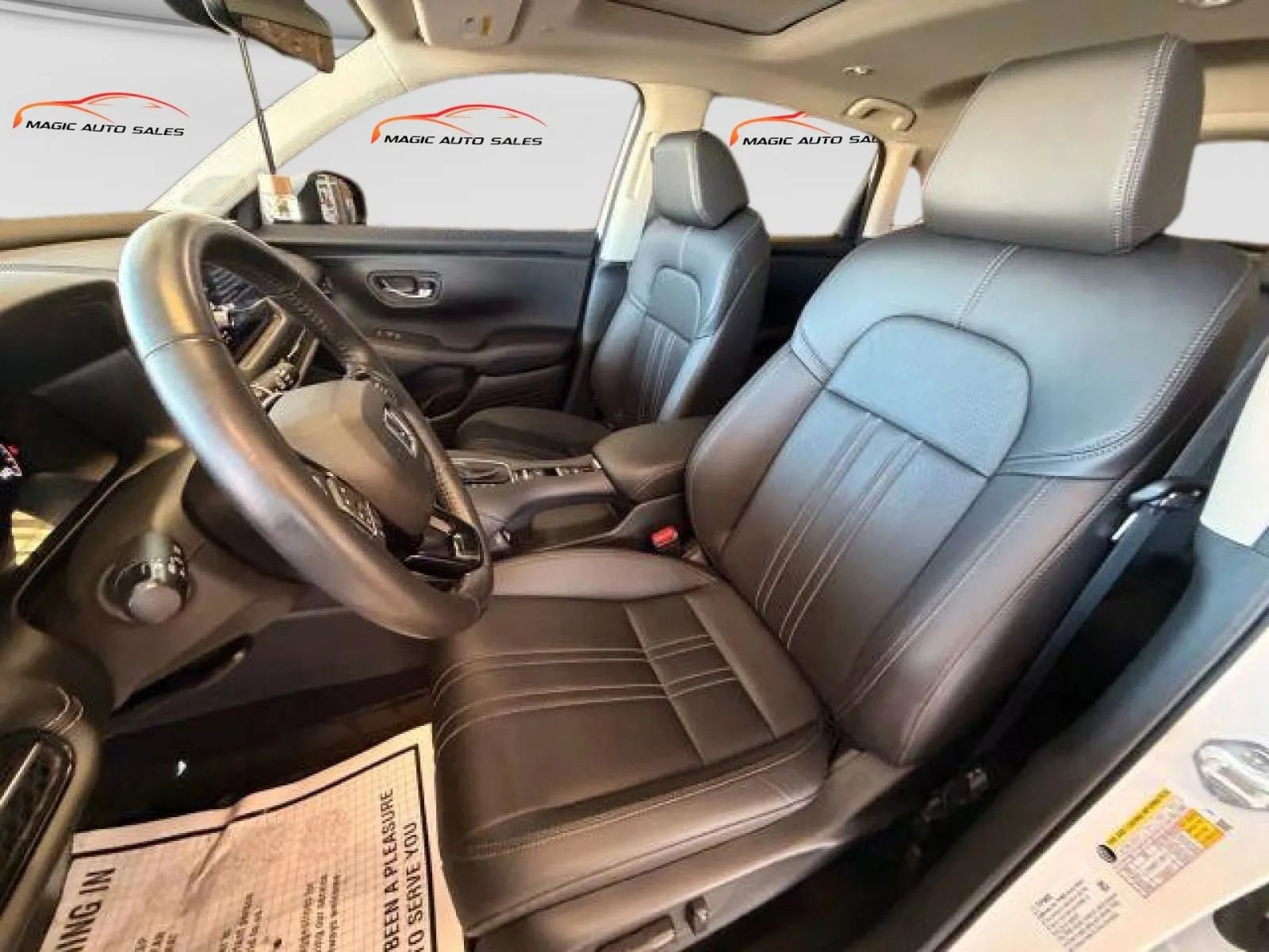 Used 2023 Honda HR-V EX-L image 10