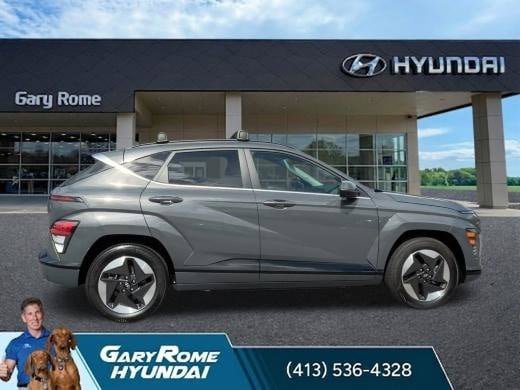 Certified 2025 Hyundai Kona Limited FWD image 9