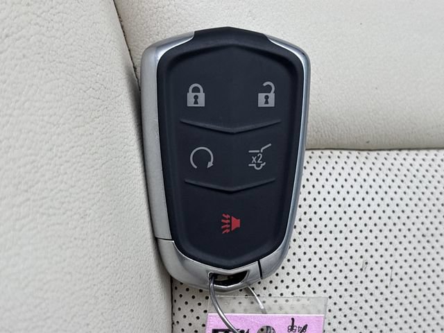 Used 2020 Cadillac XT6 Premium Luxury FWD image 49