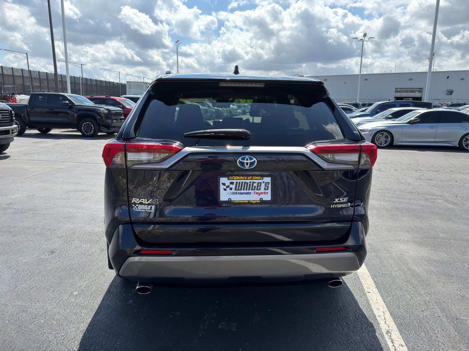 Used 2020 Toyota RAV4 XSE w/ XSE Grade Weather Package image 5