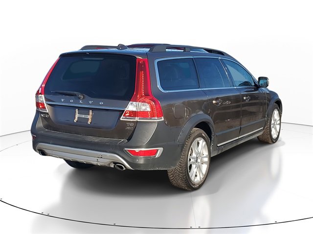 Used 2016 Volvo XC70 T5 Premier w/ Proximity Package image 4