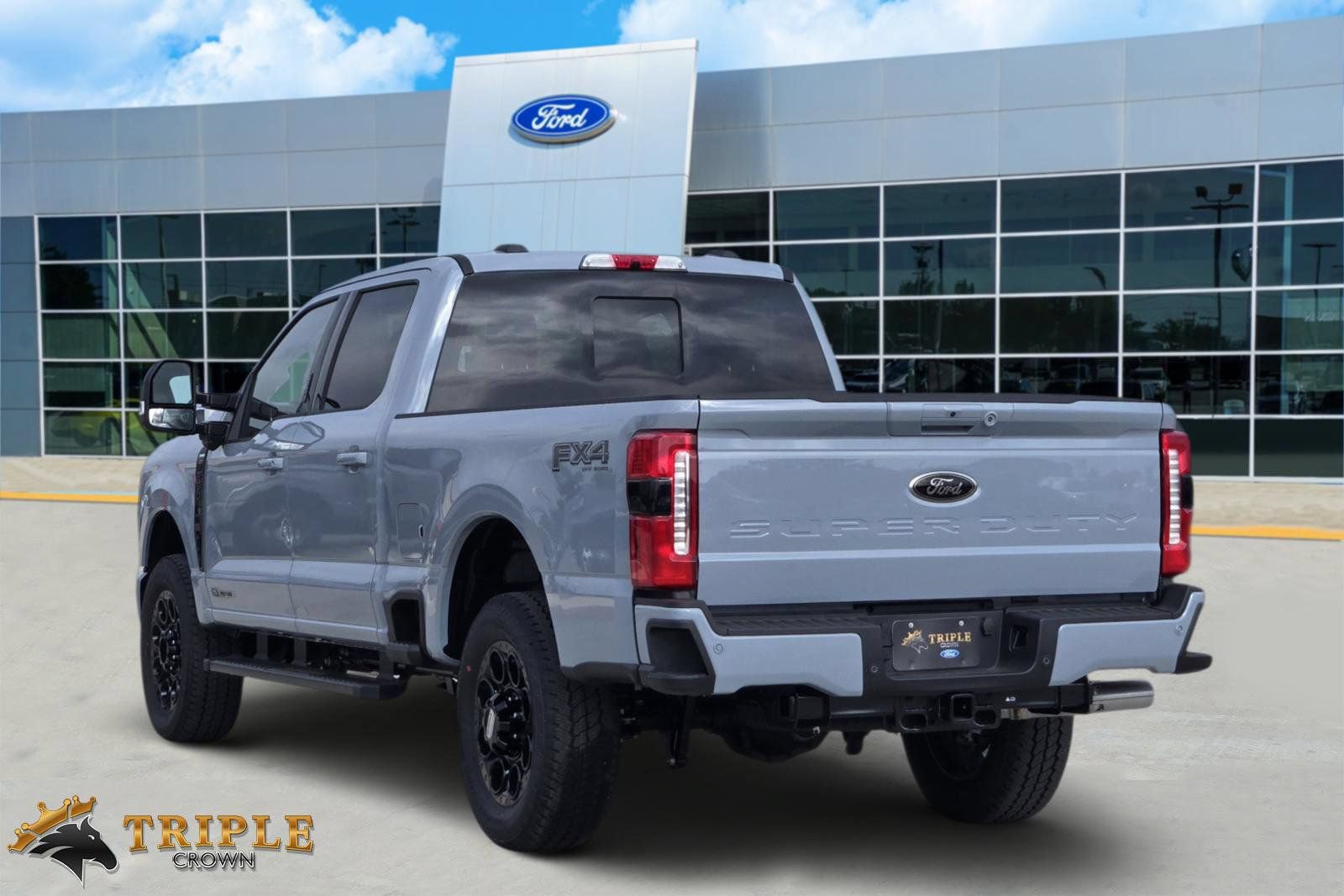 New 2026 Ford F250 Lariat w/ Black Appearance Package AWD/4WD image 4