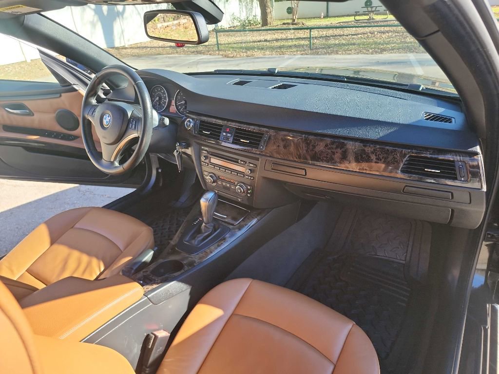 Used 2008 BMW 335i Convertible image 37