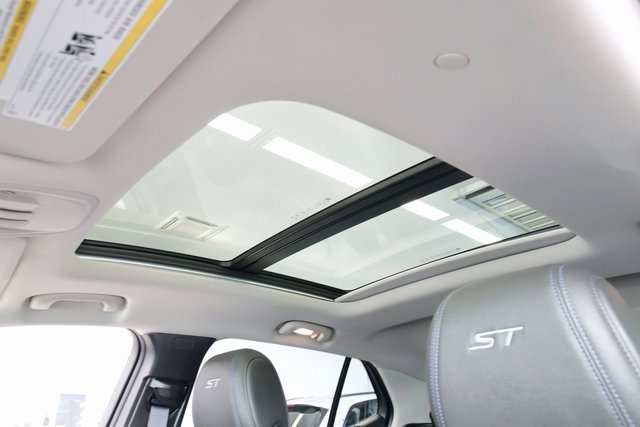 Used 2025 Buick Encore GX Sport Touring w/ Experience Buick Package image 30