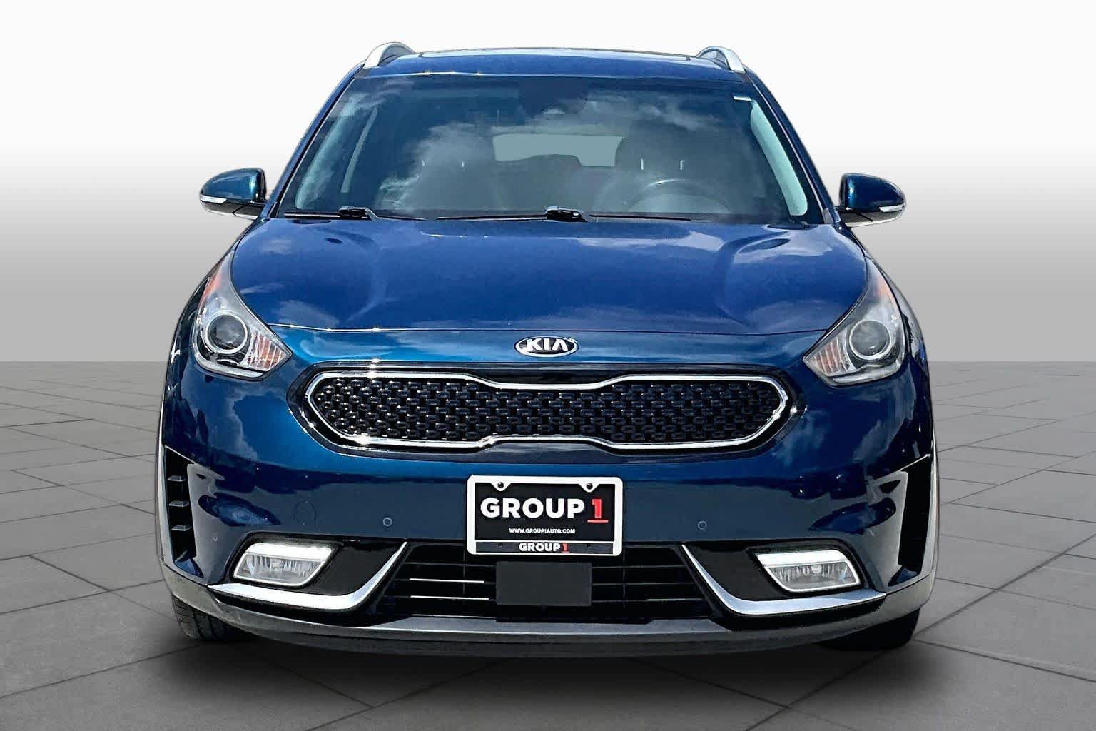 Used 2018 Kia Niro Touring FWD image 4