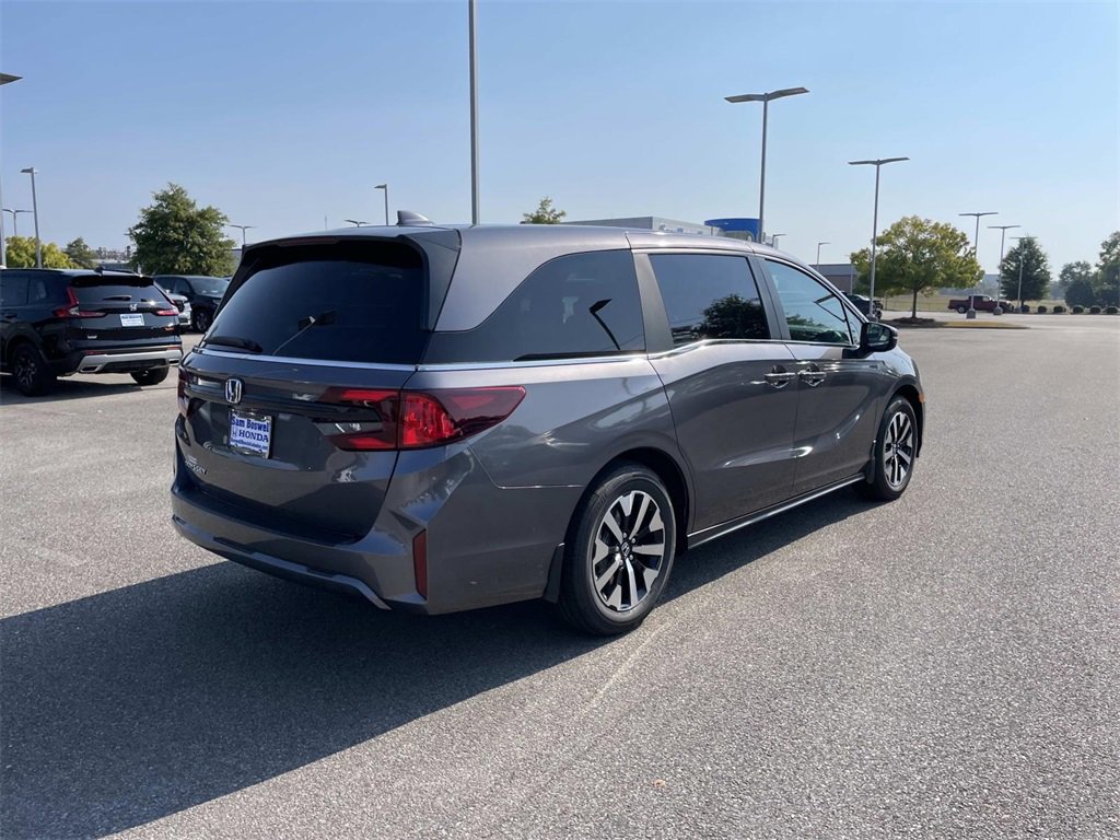 New 2026 Honda Odyssey EX-L image 3