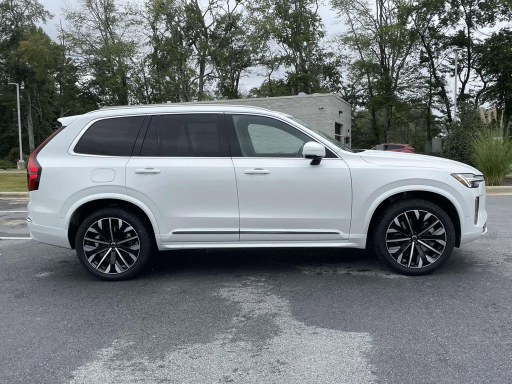 New 2026 Volvo XC90 T8 Plus image 30