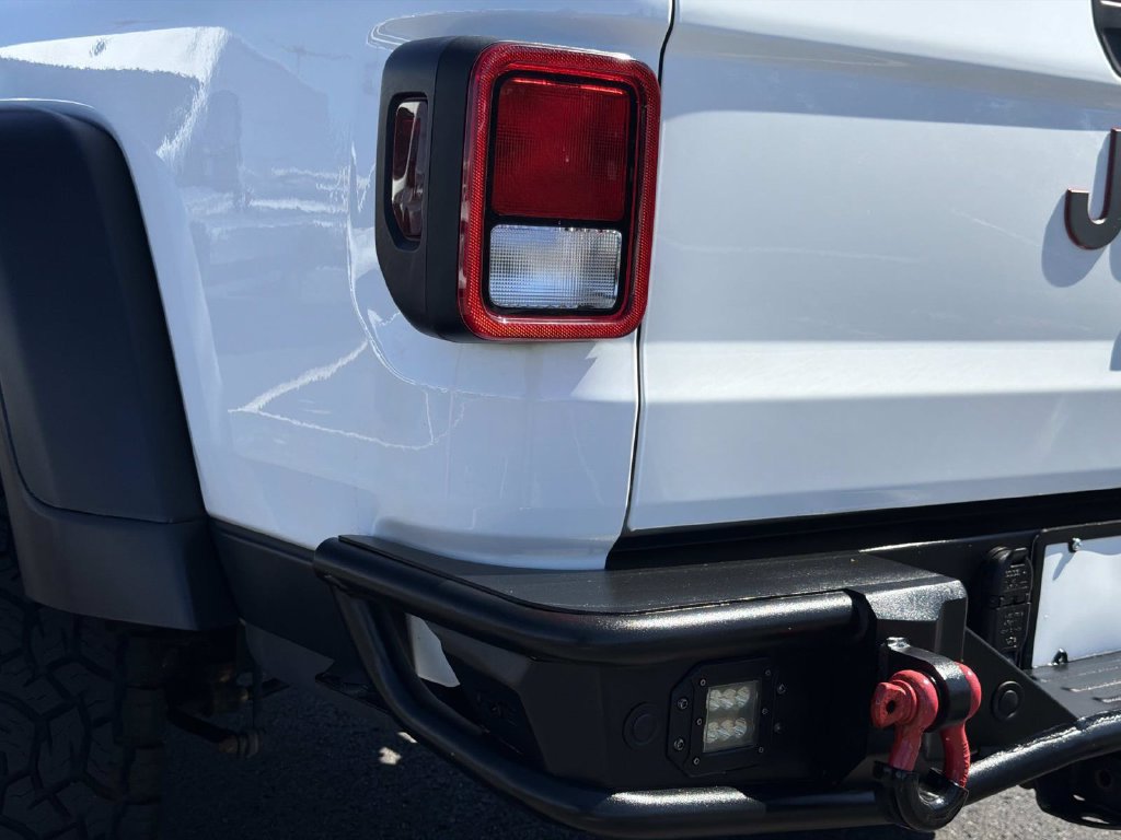 Used 2020 Jeep Gladiator Rubicon AWD/4WD image 11