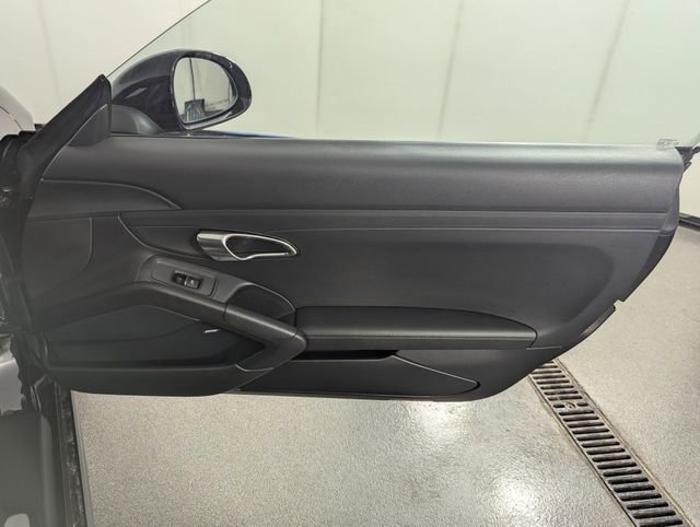 Used 2014 Porsche Cayman S RWD image 17