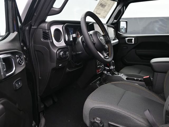 Used 2024 Jeep Gladiator Sport image 17