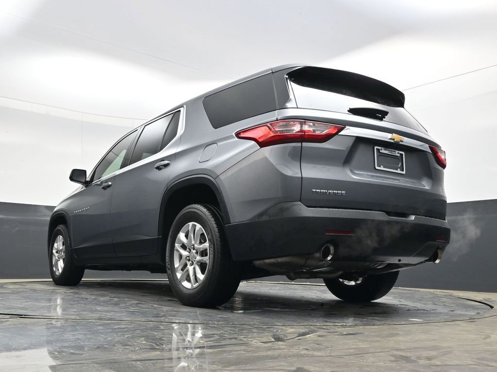 Used 2020 Chevrolet Traverse LS image 30