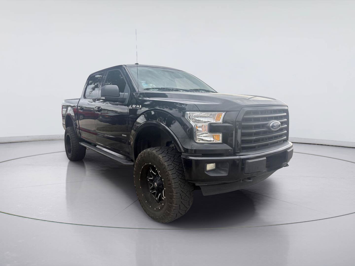 Used 2017 Ford F150 XLT w/ Equipment Group 302A Luxury