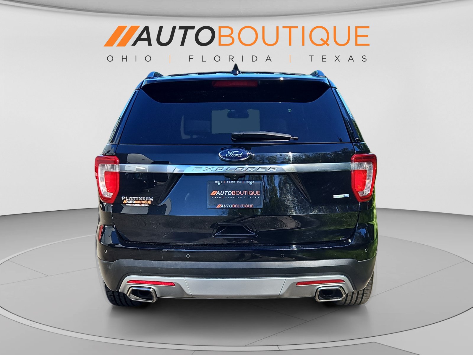 Used 2017 Ford Explorer Platinum AWD/4WD image 4