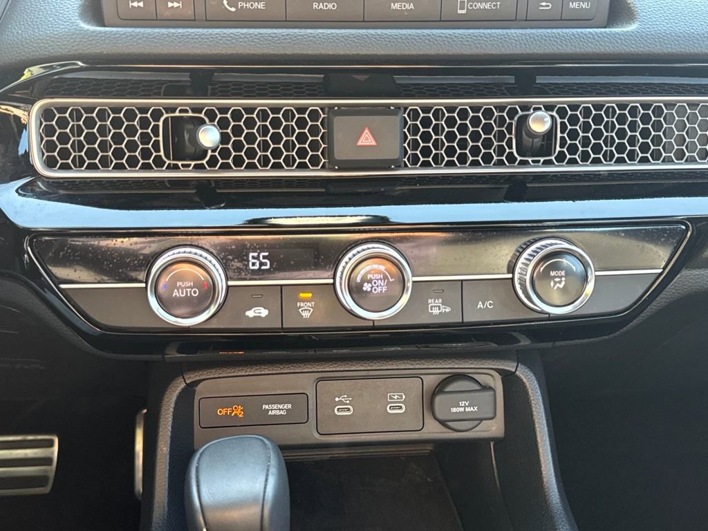 Certified 2025 Honda Civic Sport image 19