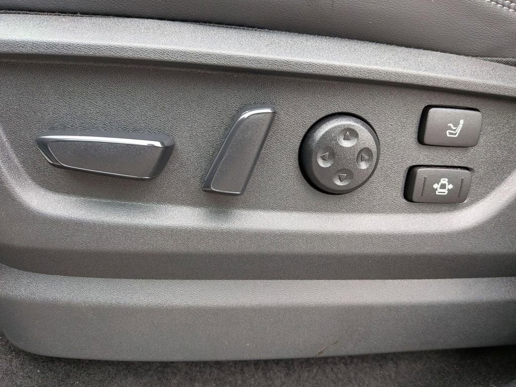 New 2026 INFINITI QX80 4WD w/ Sport Exterior Package image 14