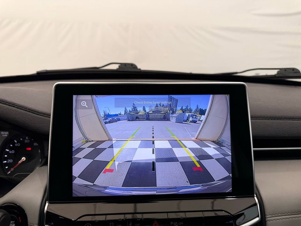 Used 2023 Jeep Compass Limited image 33