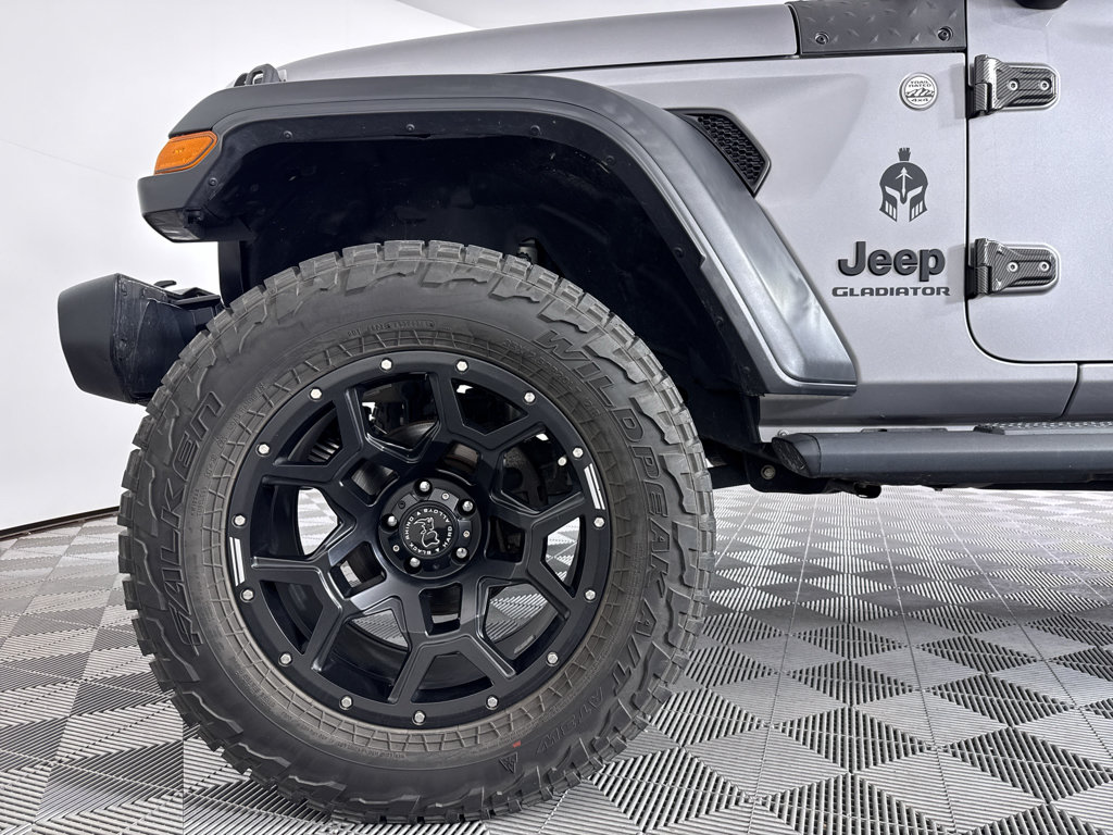 Used 2020 Jeep Gladiator Sport w/ Quick Order Package 24S AWD/4WD image 19