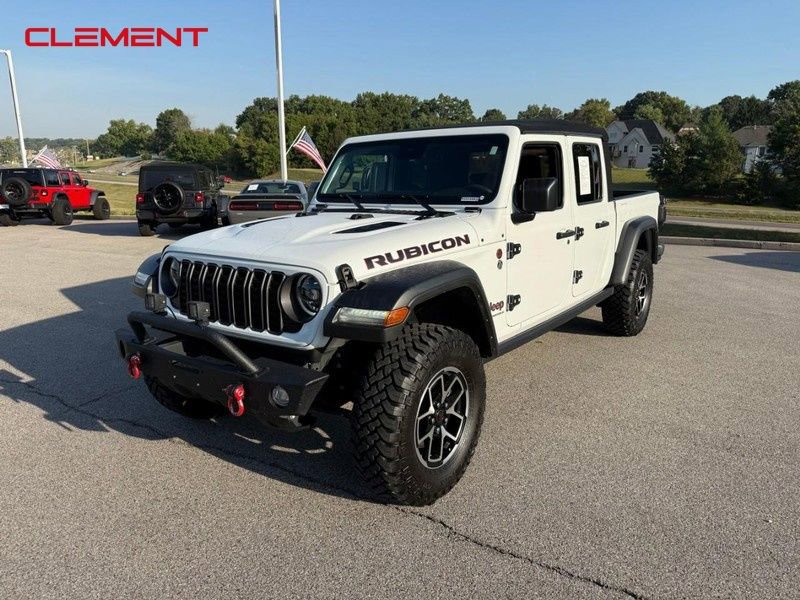Used 2024 Jeep Gladiator Rubicon w/ Convenience Group image 9