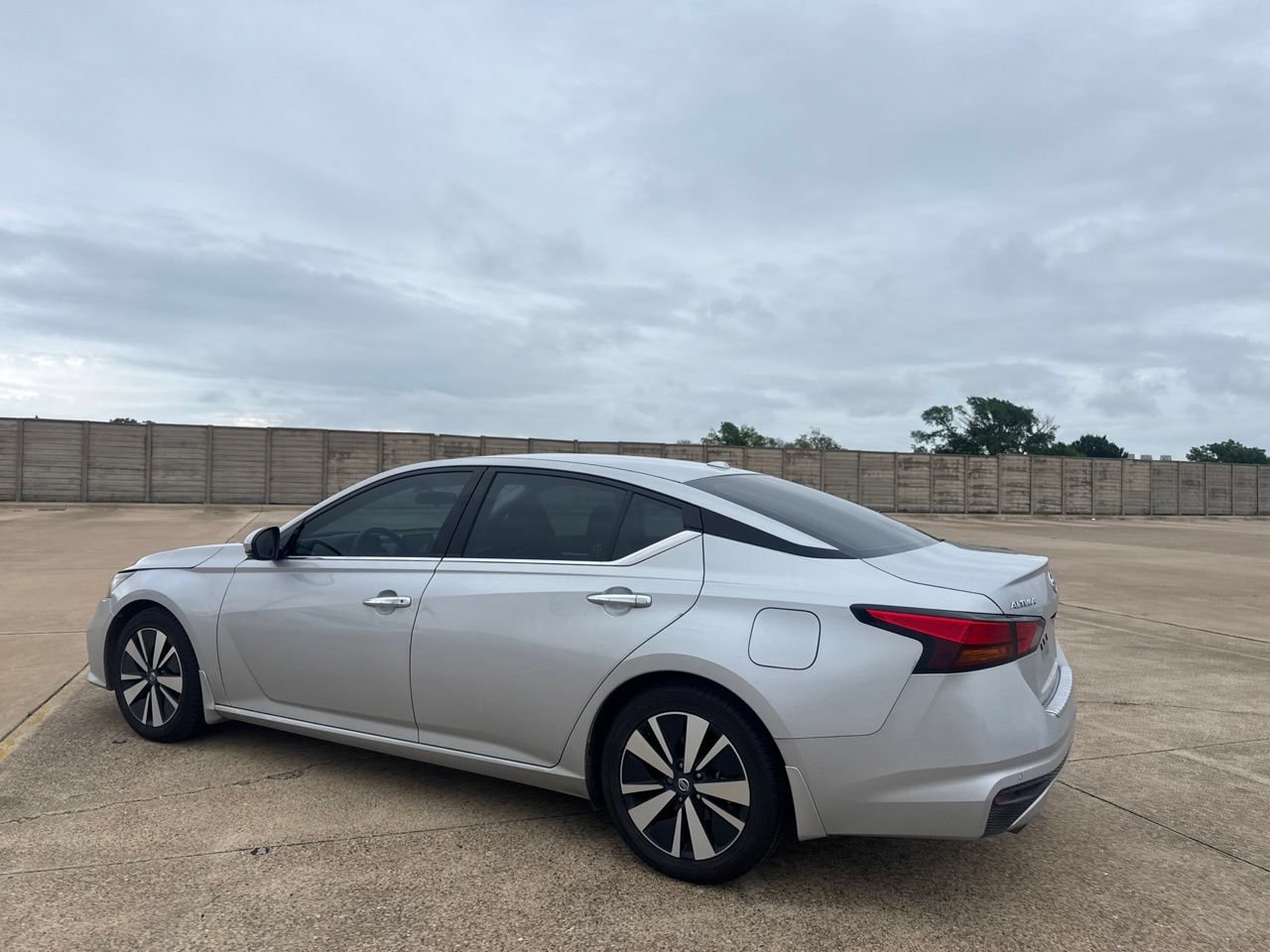 Certified 2022 Nissan Altima 2.5 SL FWD image 14