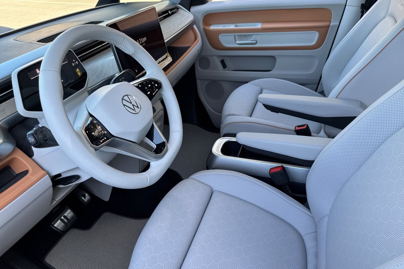 New 2025 Volkswagen ID. Buzz Pro S Plus RWD image 10