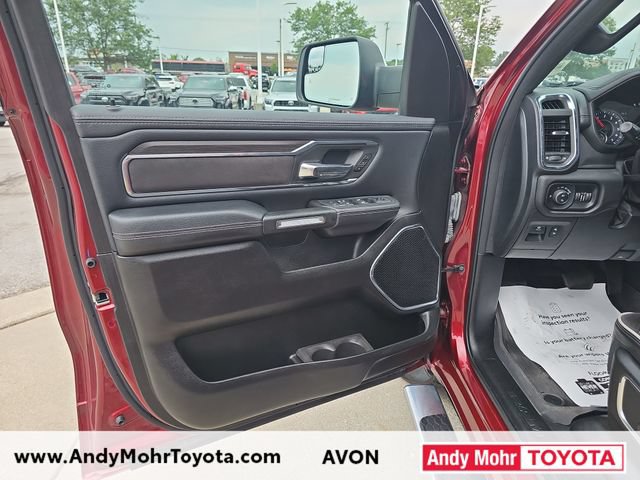 Used 2025 RAM 1500 Laramie AWD/4WD image 11