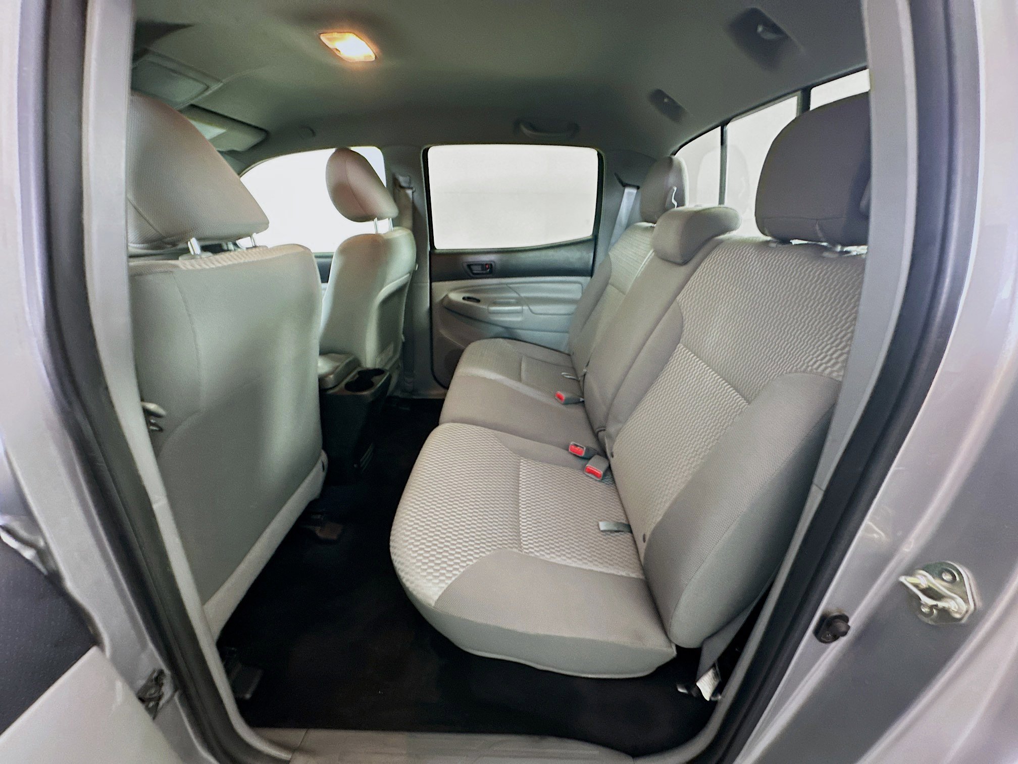 Used 2015 Toyota Tacoma PreRunner w/ SR5 Package image 27
