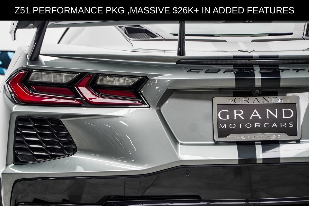 Used 2022 Chevrolet Corvette Stingray Premium Cpe w/ Z51 Performance Package RWD image 17