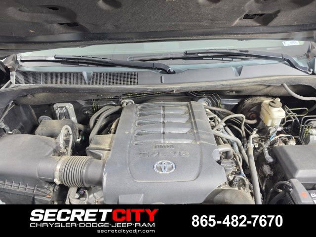 Used 2021 Toyota Tundra Limited w/ Limited Premium Package AWD/4WD image 33