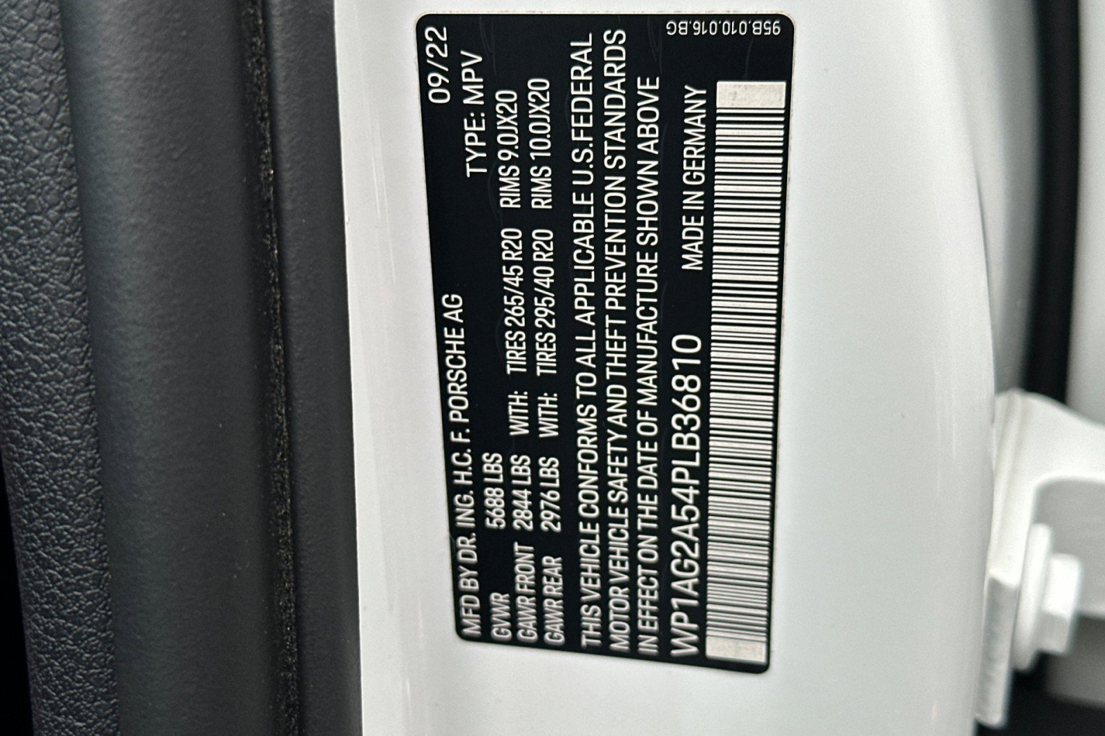 Used 2023 Porsche Macan S image 29