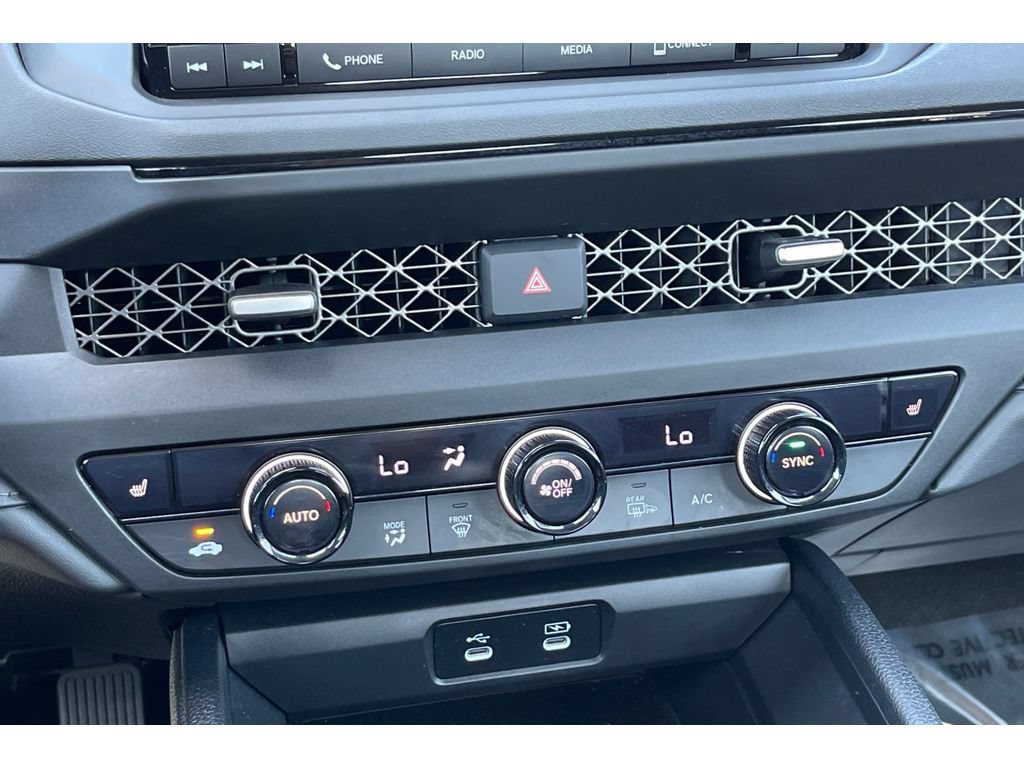 Certified 2023 Honda Accord EX image 26