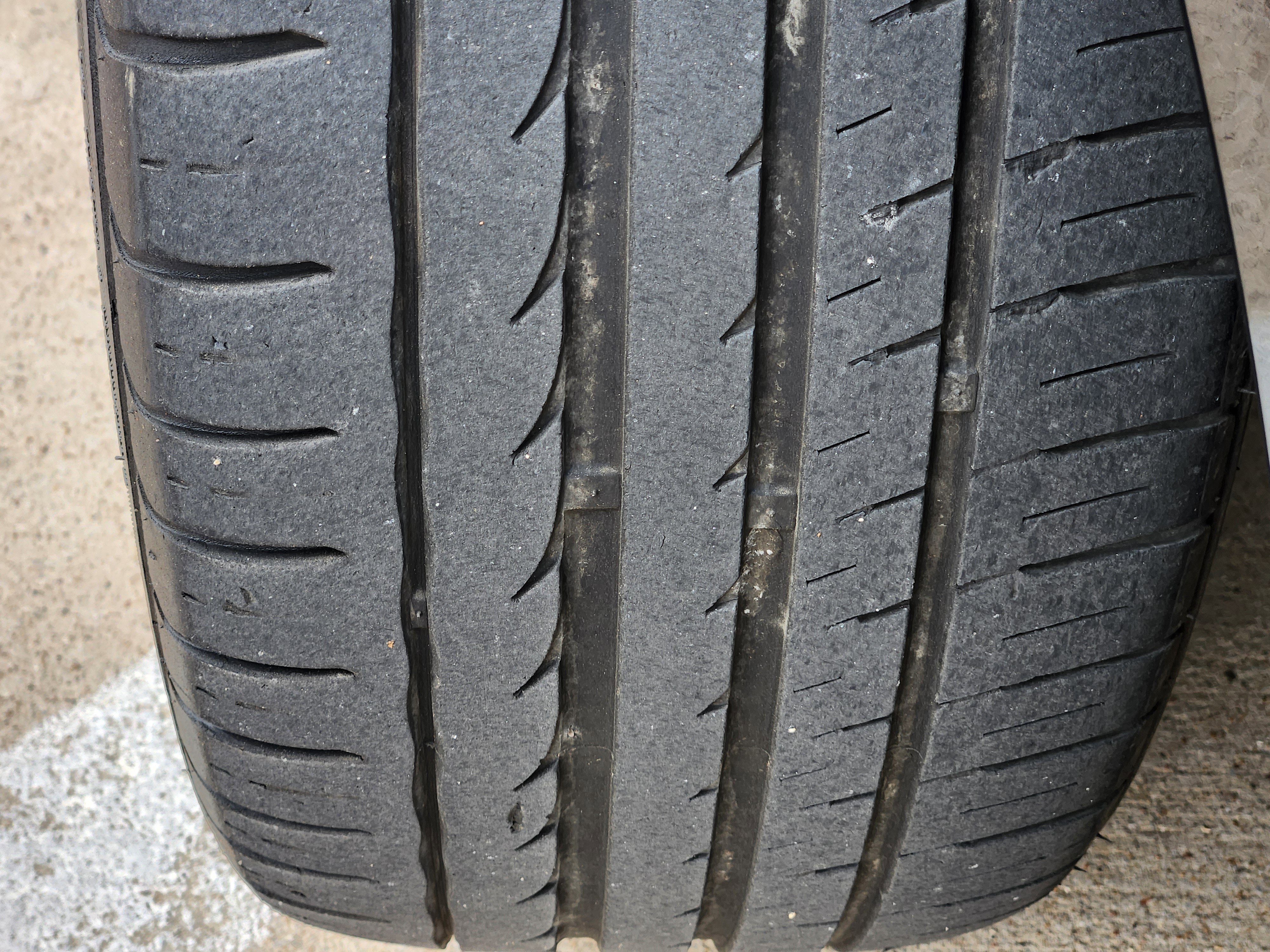 Used 2025 Toyota Camry LE image 12