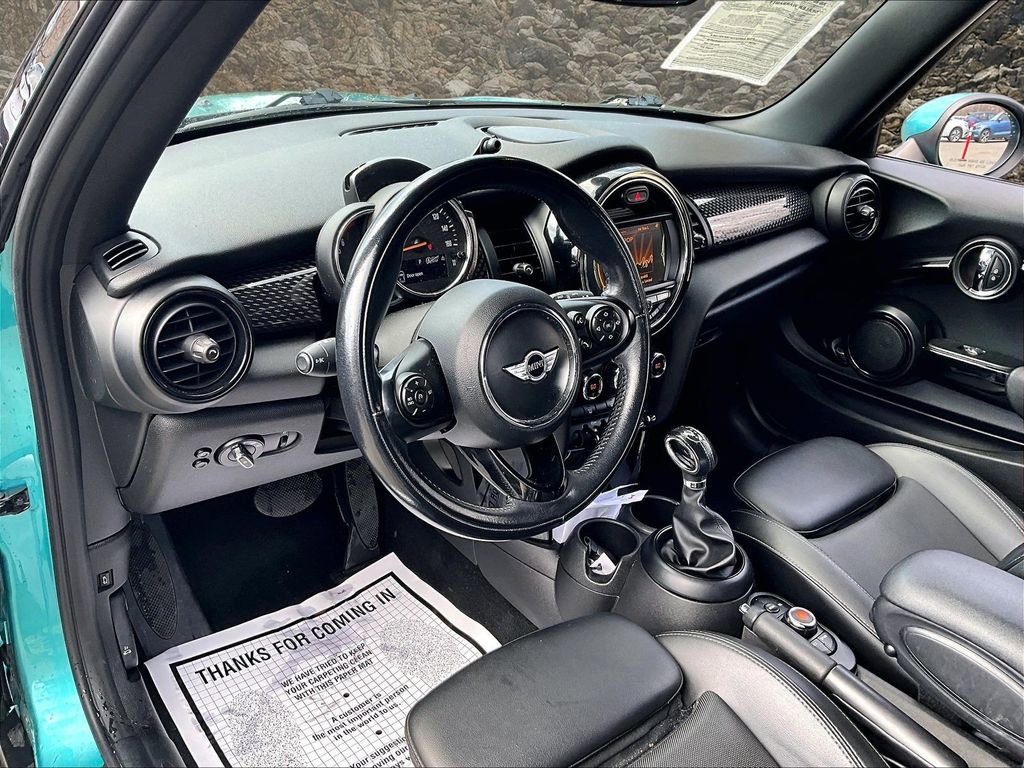 Used 2018 MINI Cooper S image 12