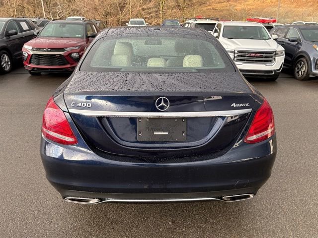Used 2018 Mercedes-Benz C 300 4MATIC Sedan image 4