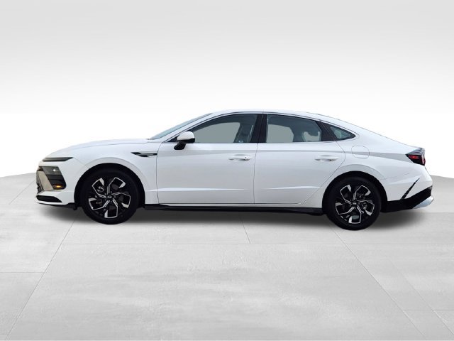 Used 2025 Hyundai Sonata SEL FWD image 6