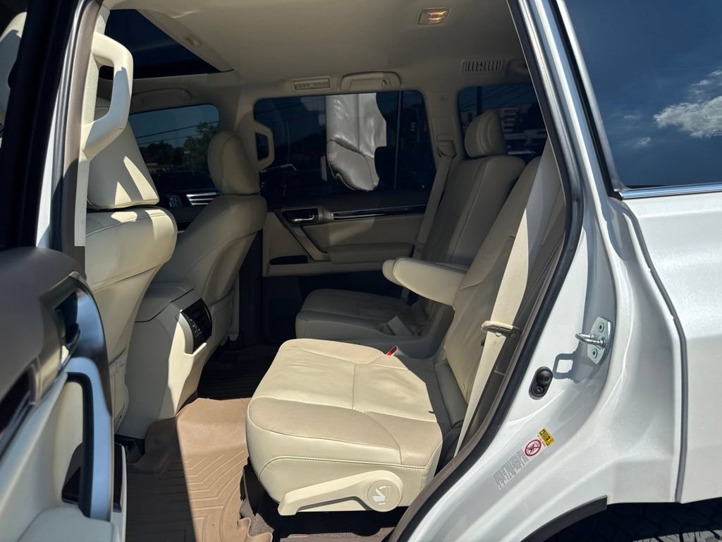 Used 2017 Lexus GX 460 Premium AWD/4WD image 27