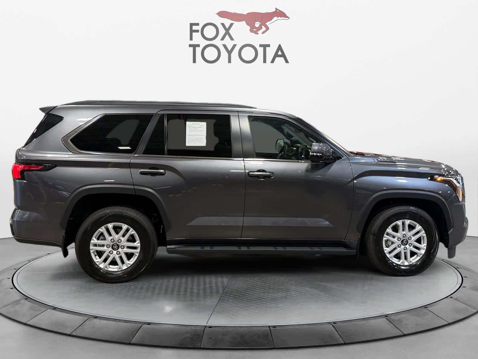 Used 2026 Toyota Sequoia SR5 w/ SR5 Premium Package AWD/4WD image 7