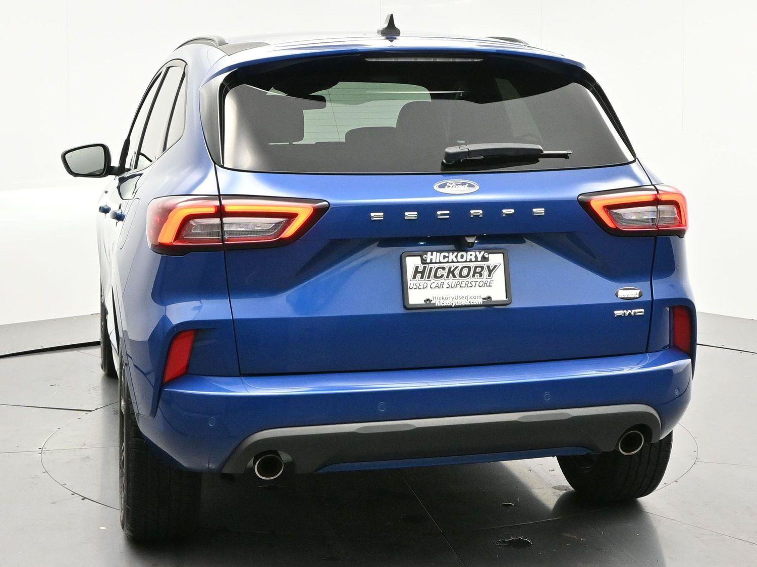 Used 2023 Ford Escape ST-Line Elite AWD/4WD image 6