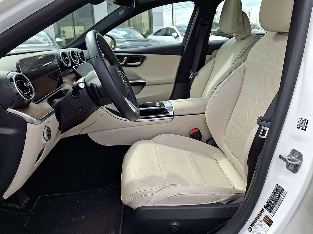 Used 2024 Mercedes-Benz C 300 4MATIC Sedan image 16