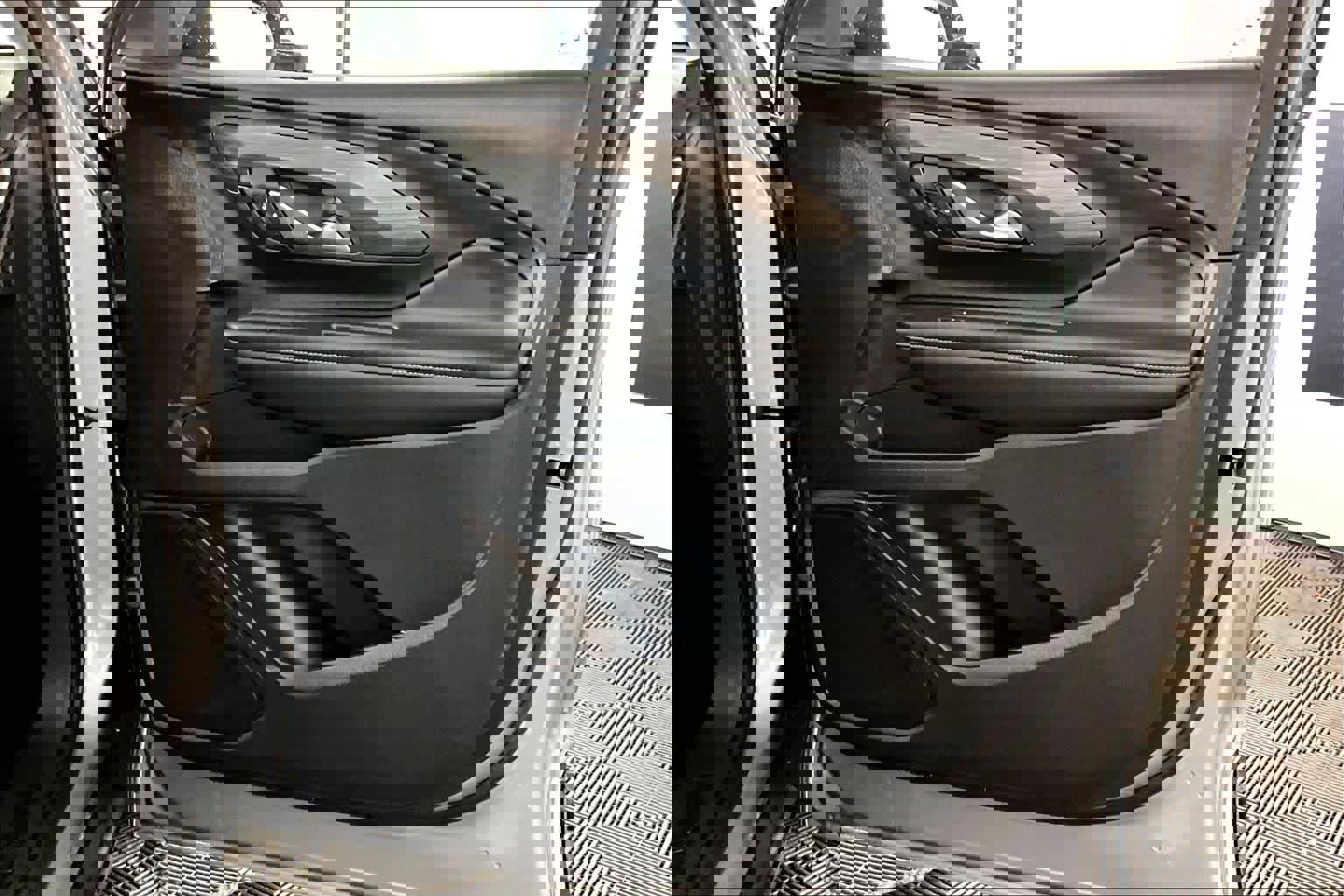 Certified 2023 GMC Terrain SLT w/ LPO, Cargo Package image 22