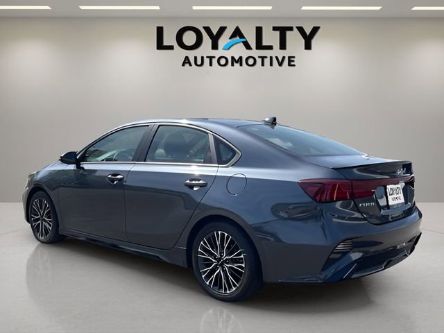 Used 2023 Kia Forte GT-Line w/ GT-Line Premium Package image 3