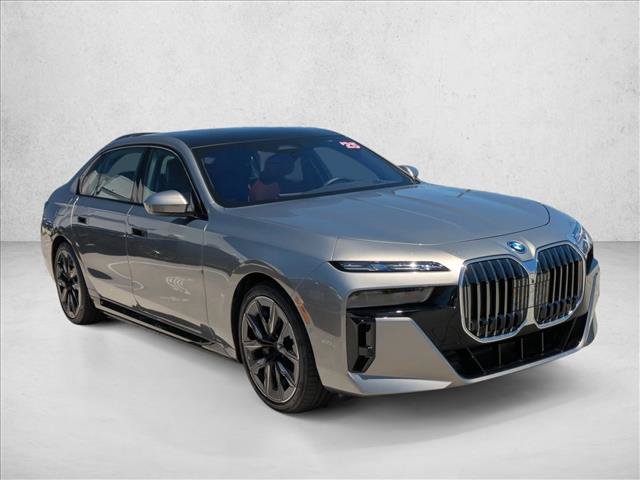Used 2025 BMW 750e xDrive w/ Executive Package AWD/4WD image 3