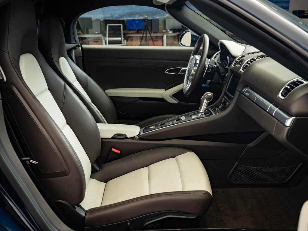 Used 2013 Porsche Boxster S image 24